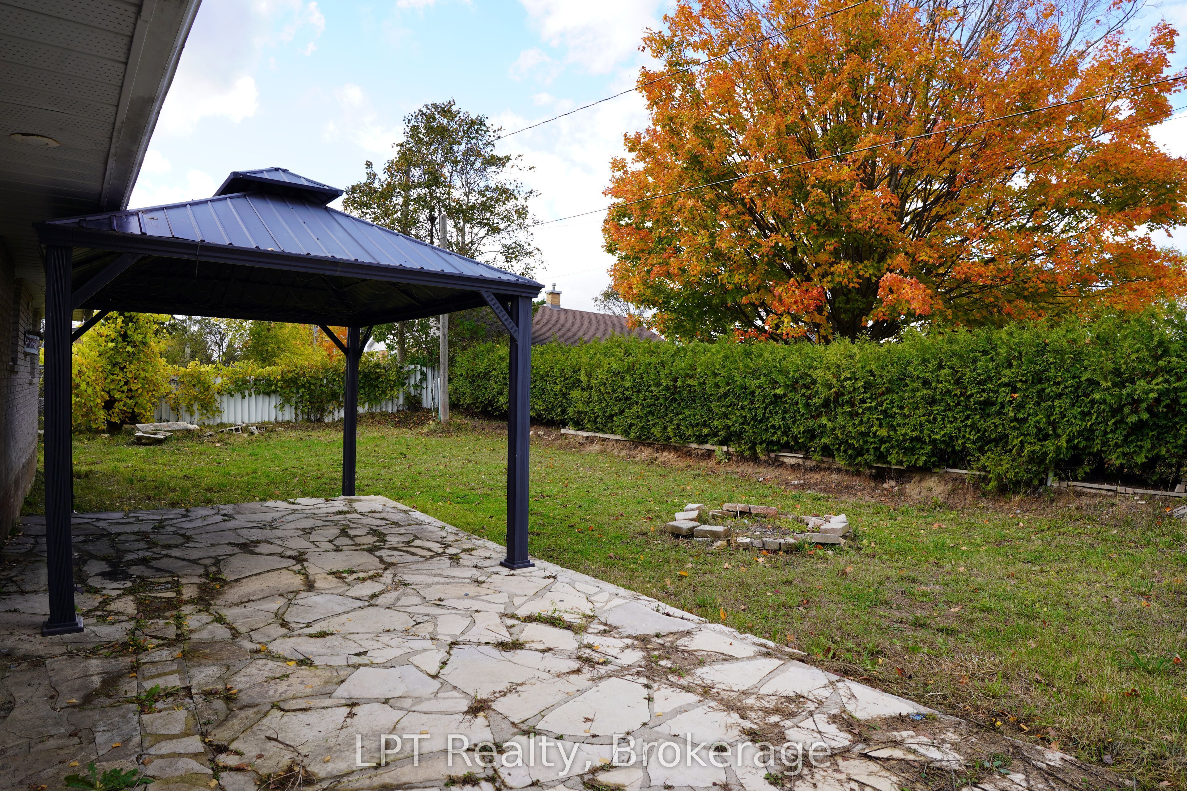 470 7th Street Property Photo 45