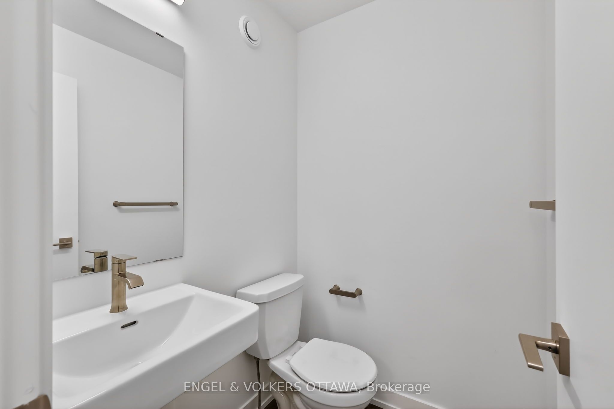 138 Stardust Private Property Photo 22