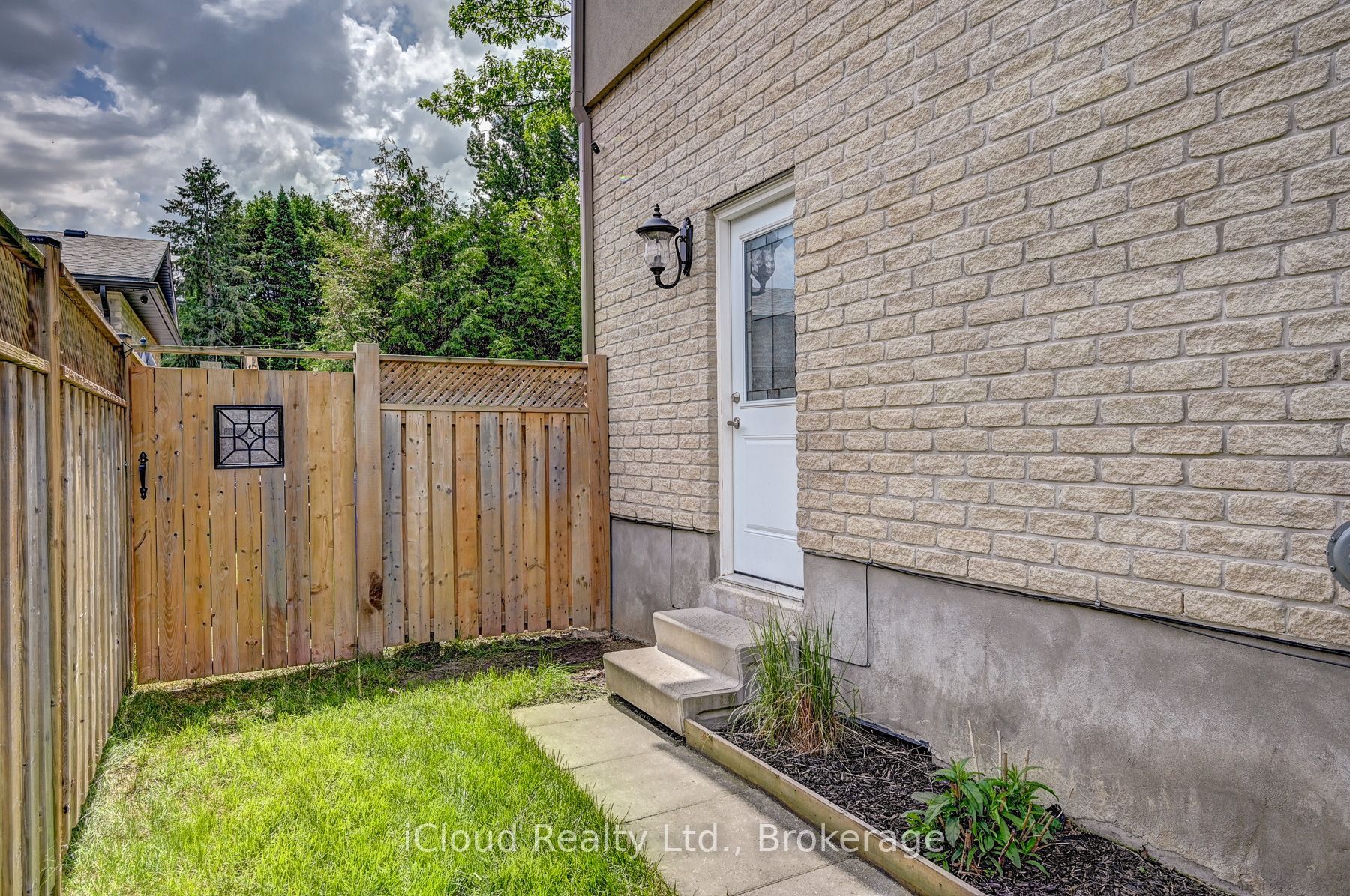 65 Arkell Road Bsmt Property Photo 2