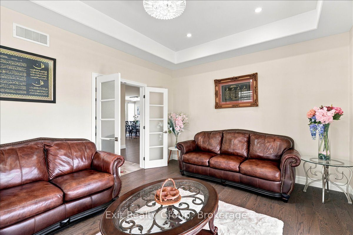 9 Wims Way Property Photo 10