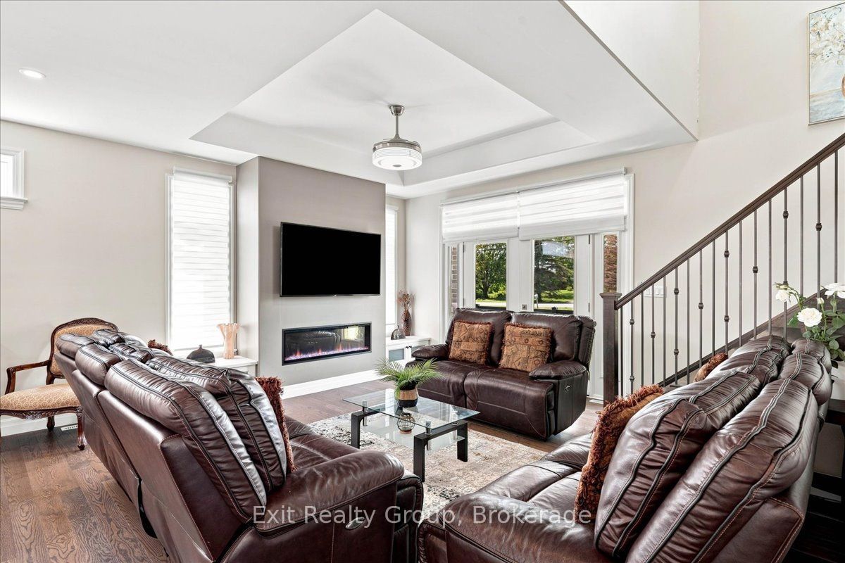 9 Wims Way Property Photo 13