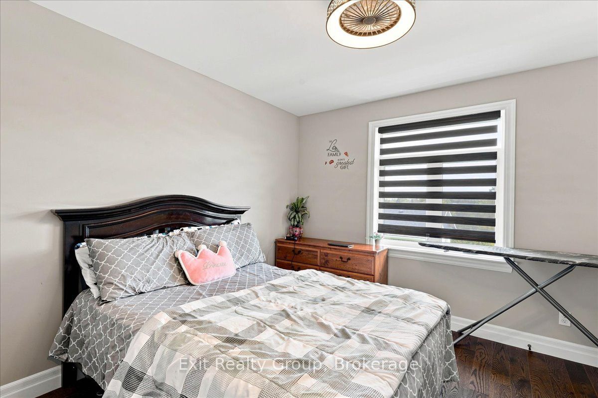 9 Wims Way Property Photo 21