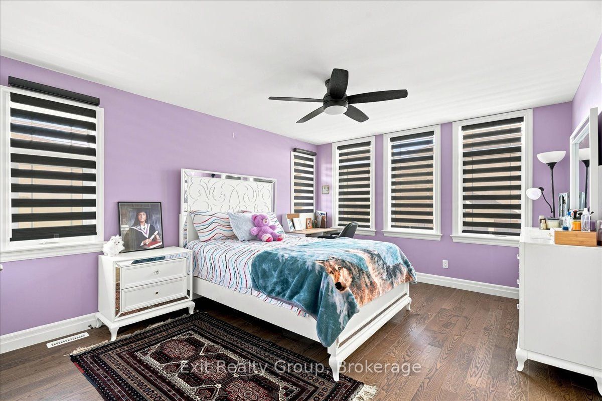 9 Wims Way Property Photo 32