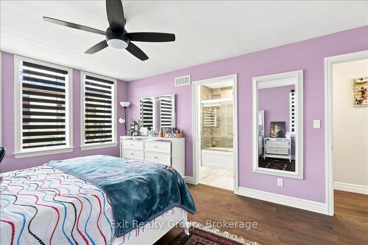 9 Wims Way Property Photo 33