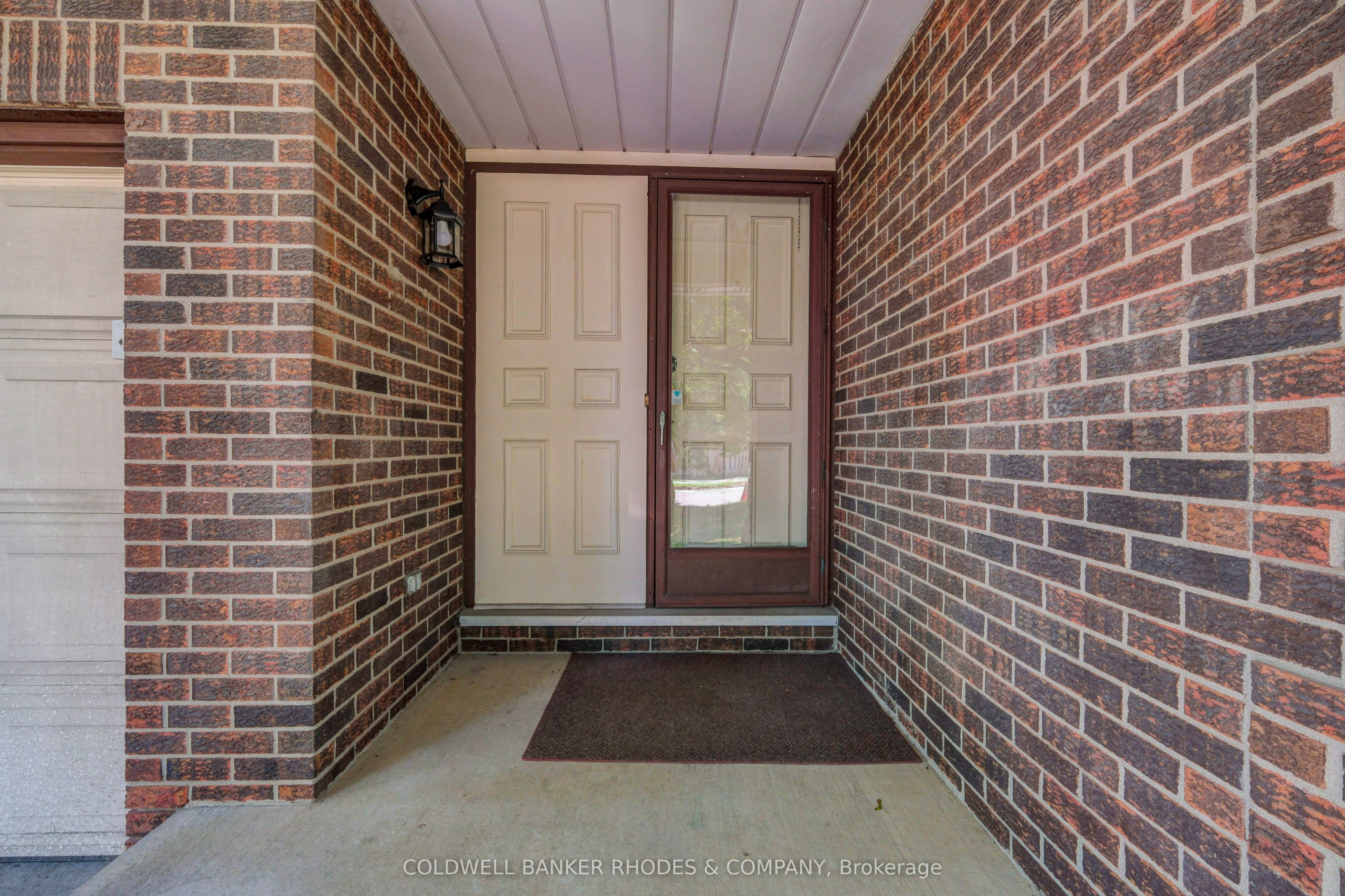 6290 Fortune Drive Property Photo 2