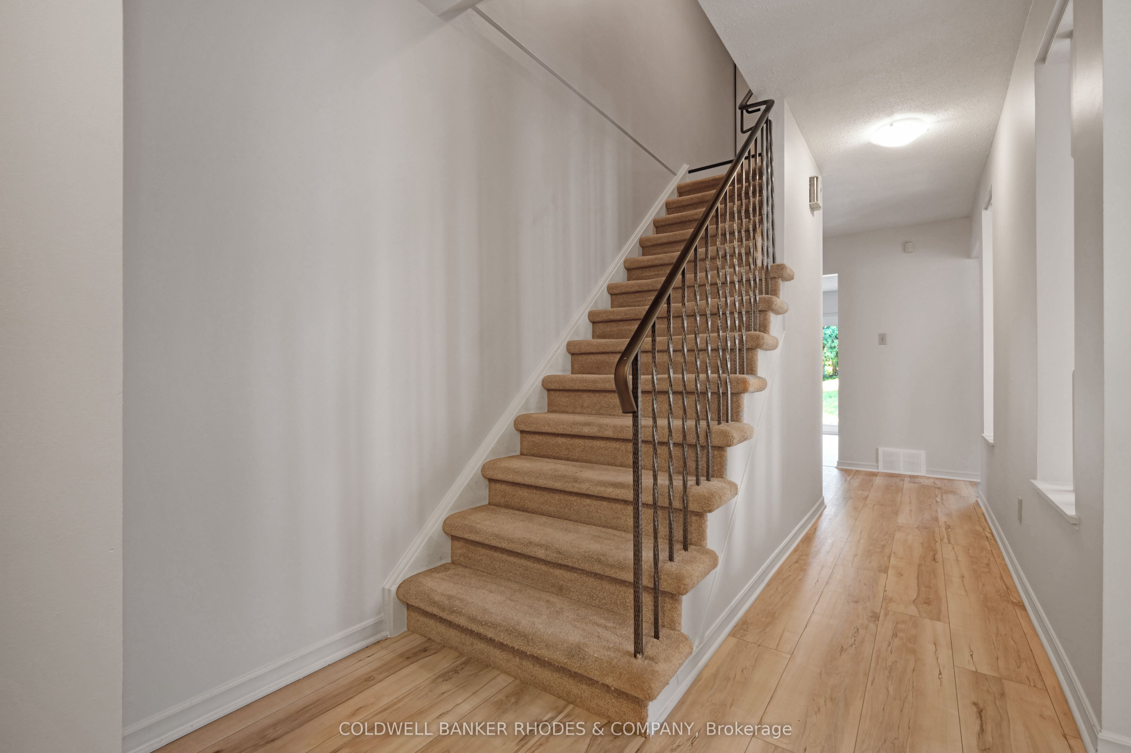 6290 Fortune Drive Property Photo 3