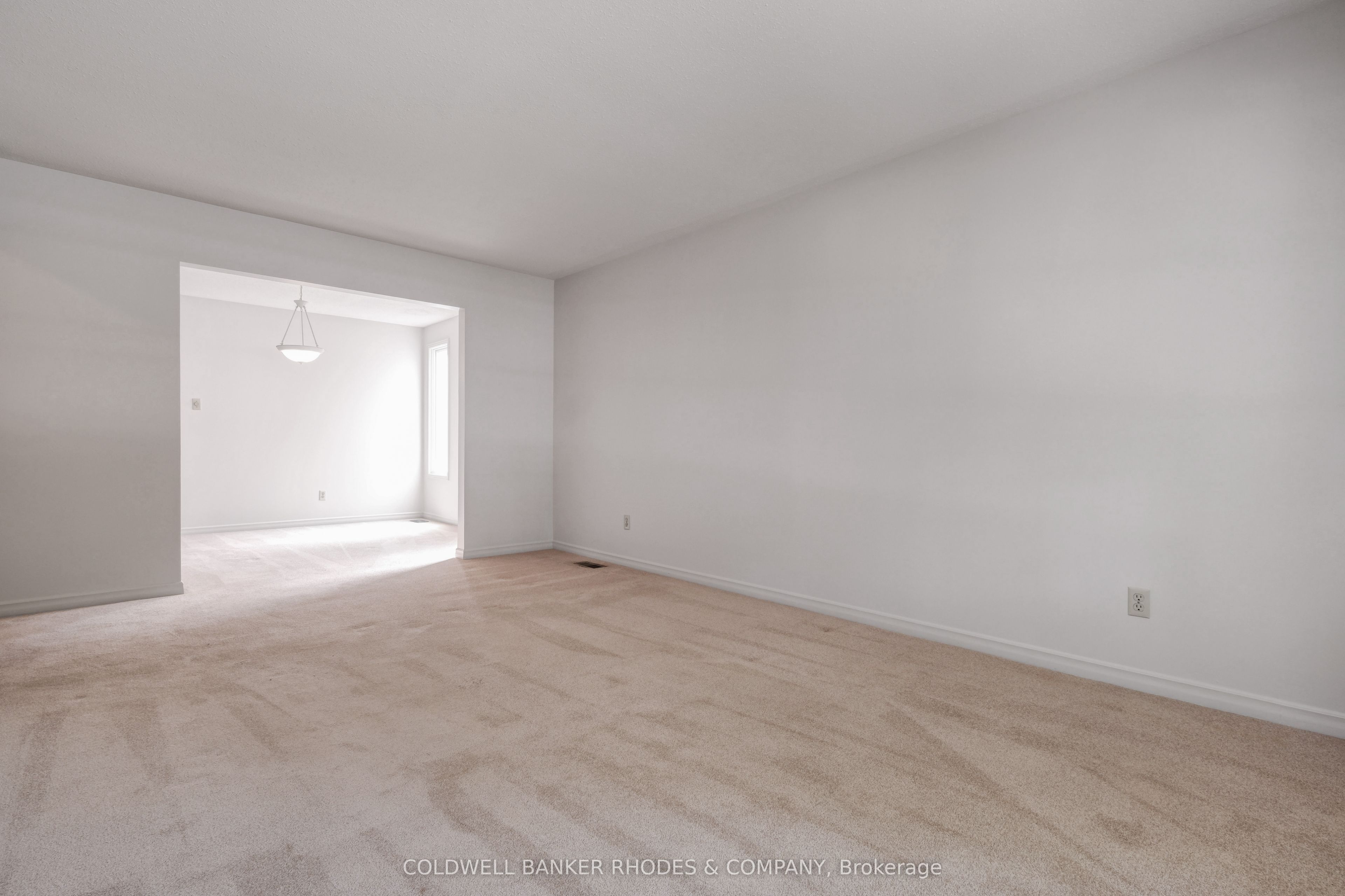 6290 Fortune Drive Property Photo 4
