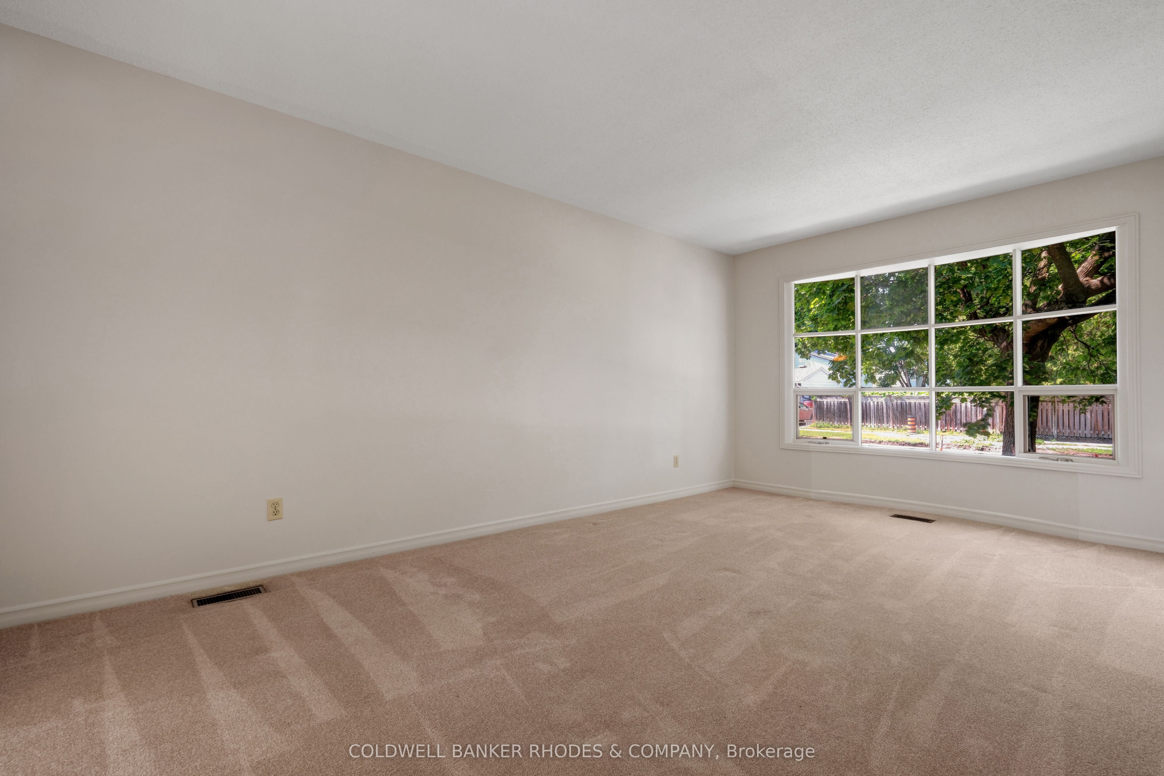 6290 Fortune Drive Property Photo 6