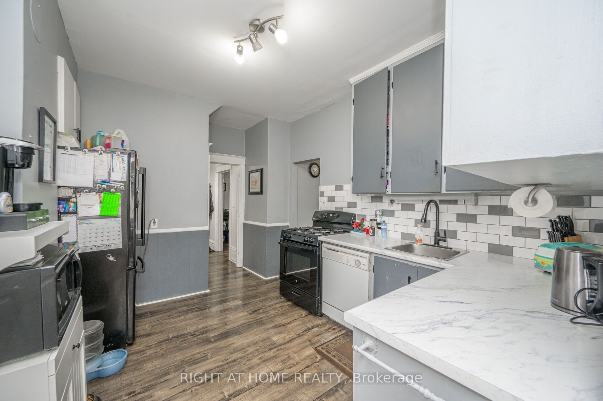 372 Beach Road Property Photo 15