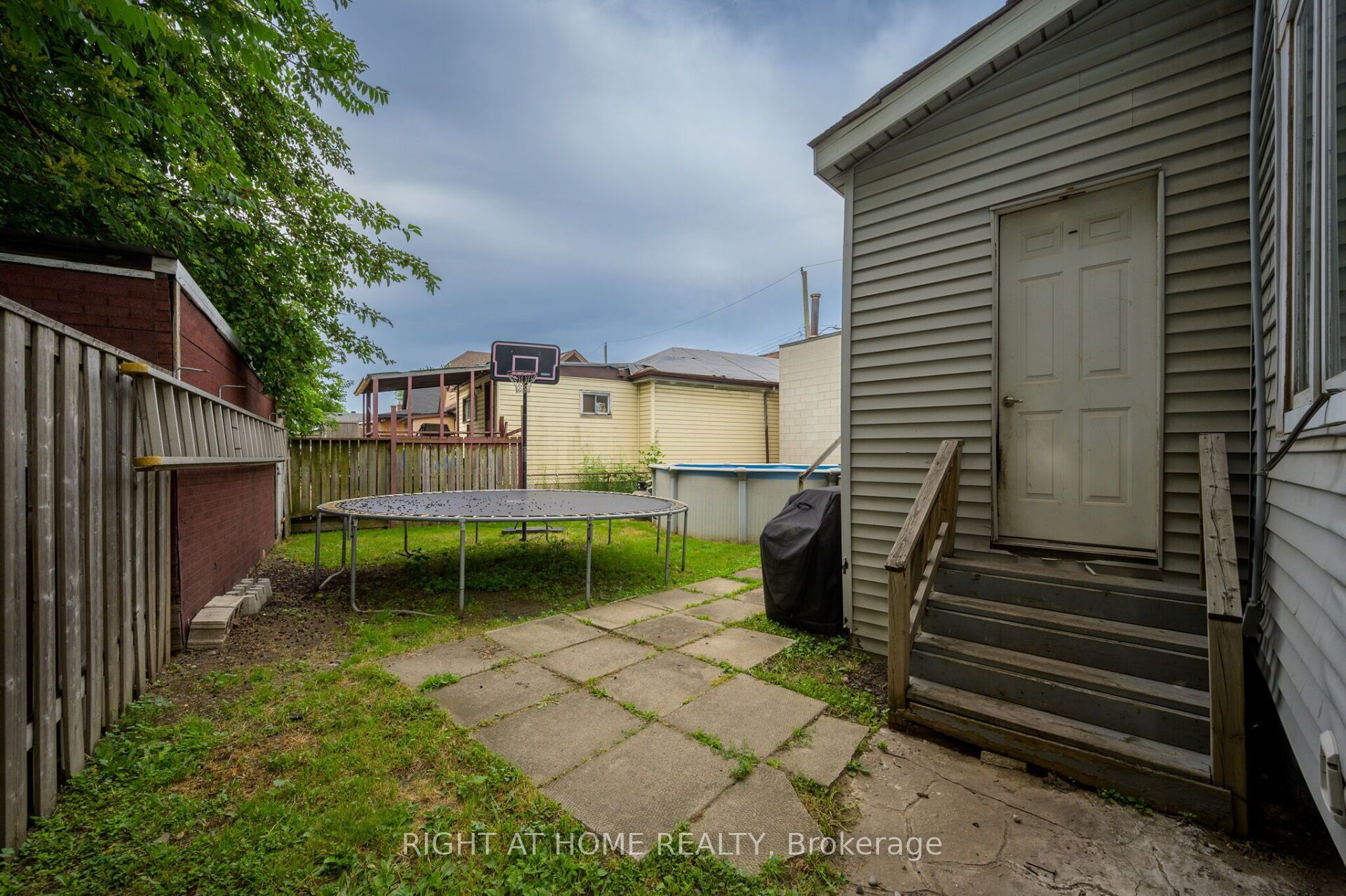 372 Beach Road Property Photo 29