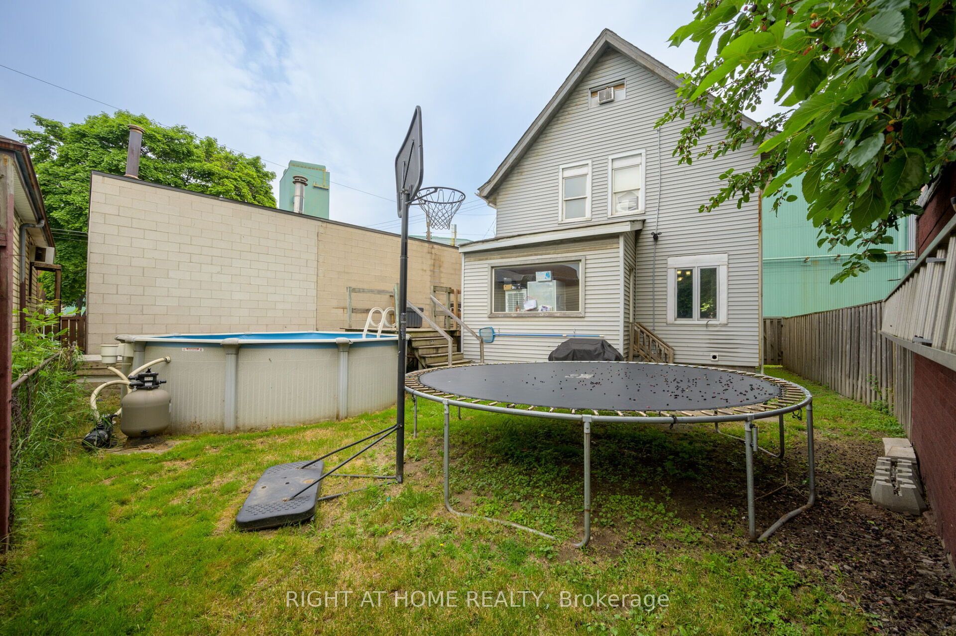 372 Beach Road Property Photo 35
