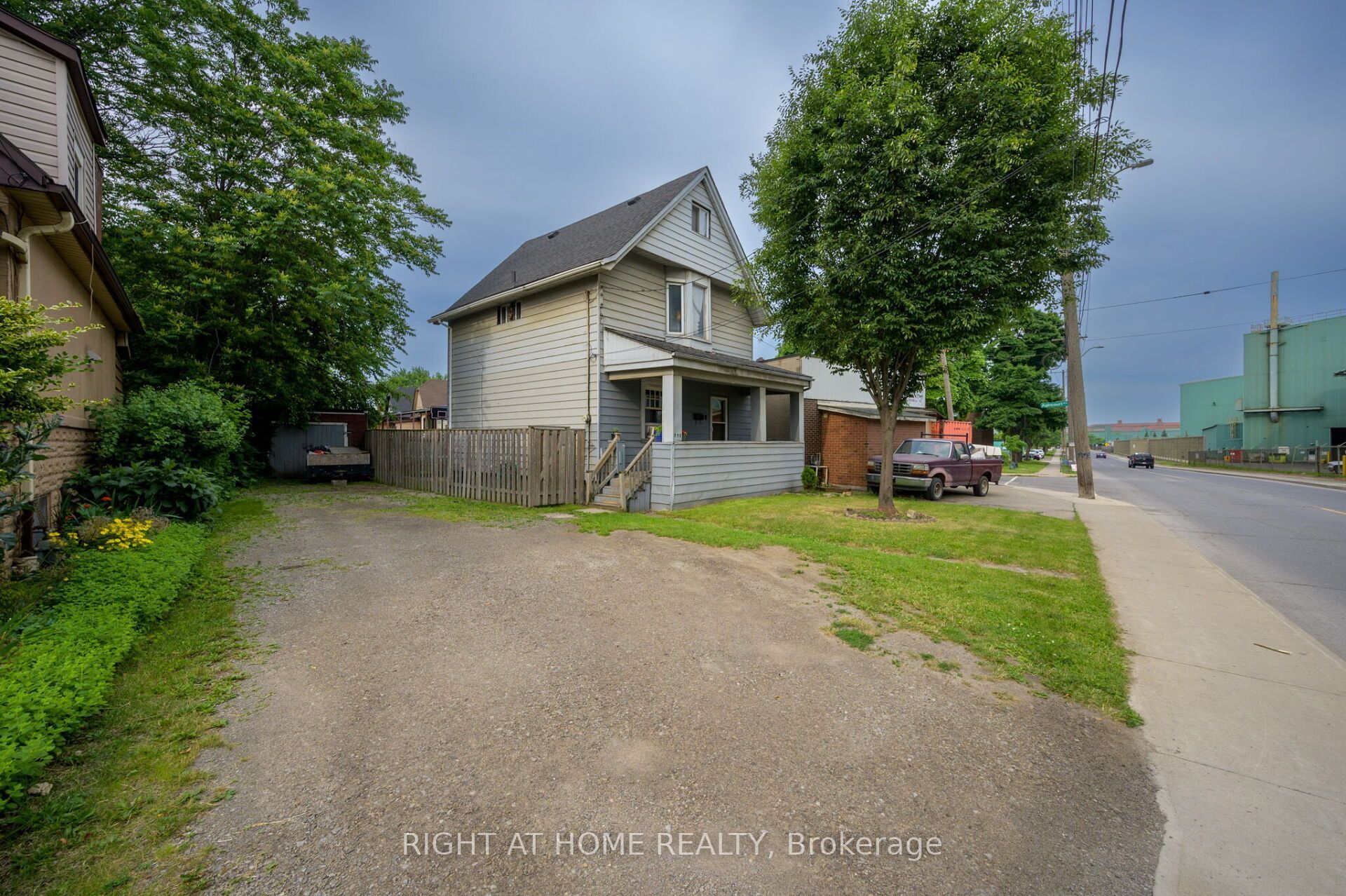 372 Beach Road Property Photo 36