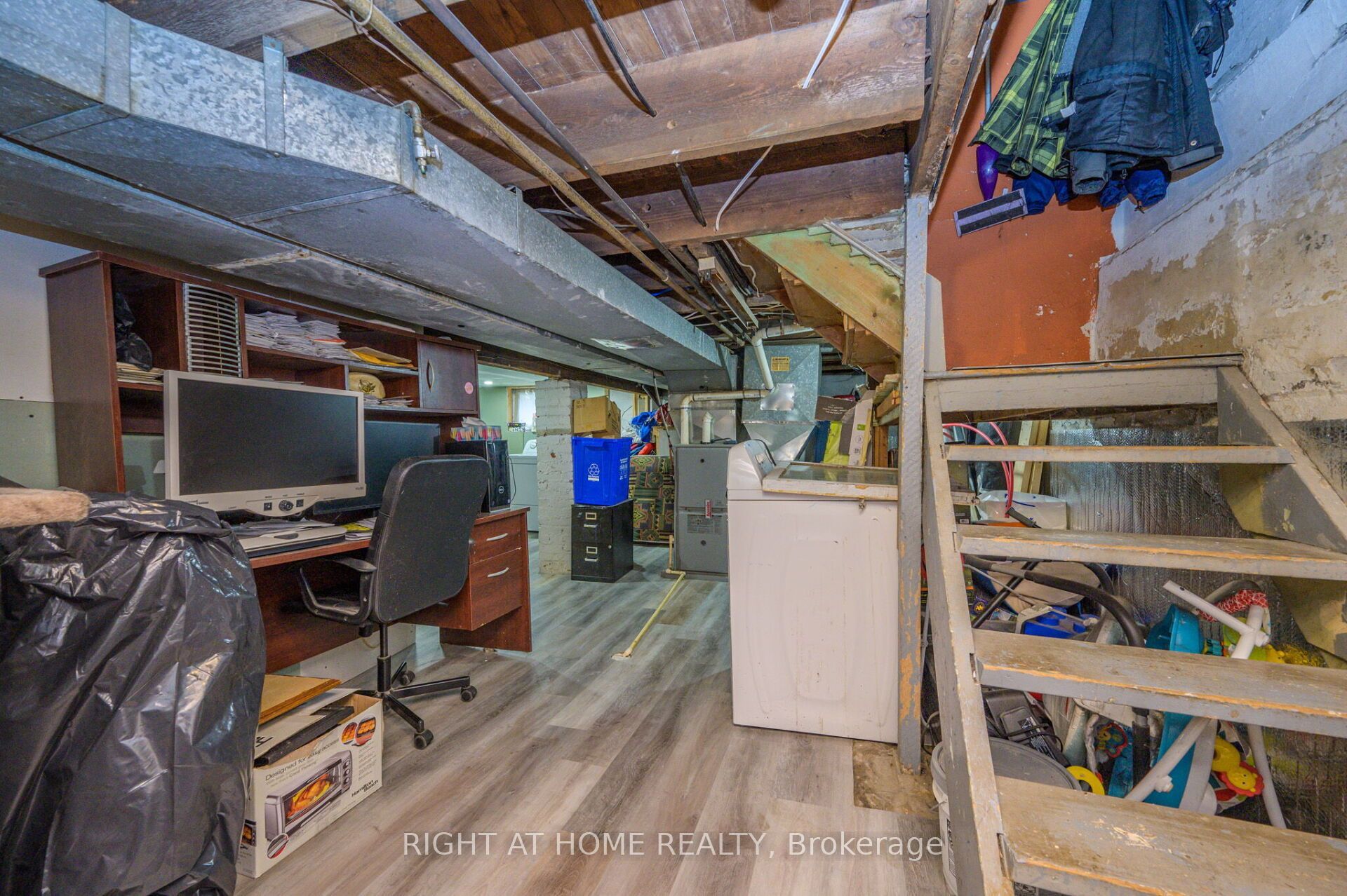 372 Beach Road Property Photo 37