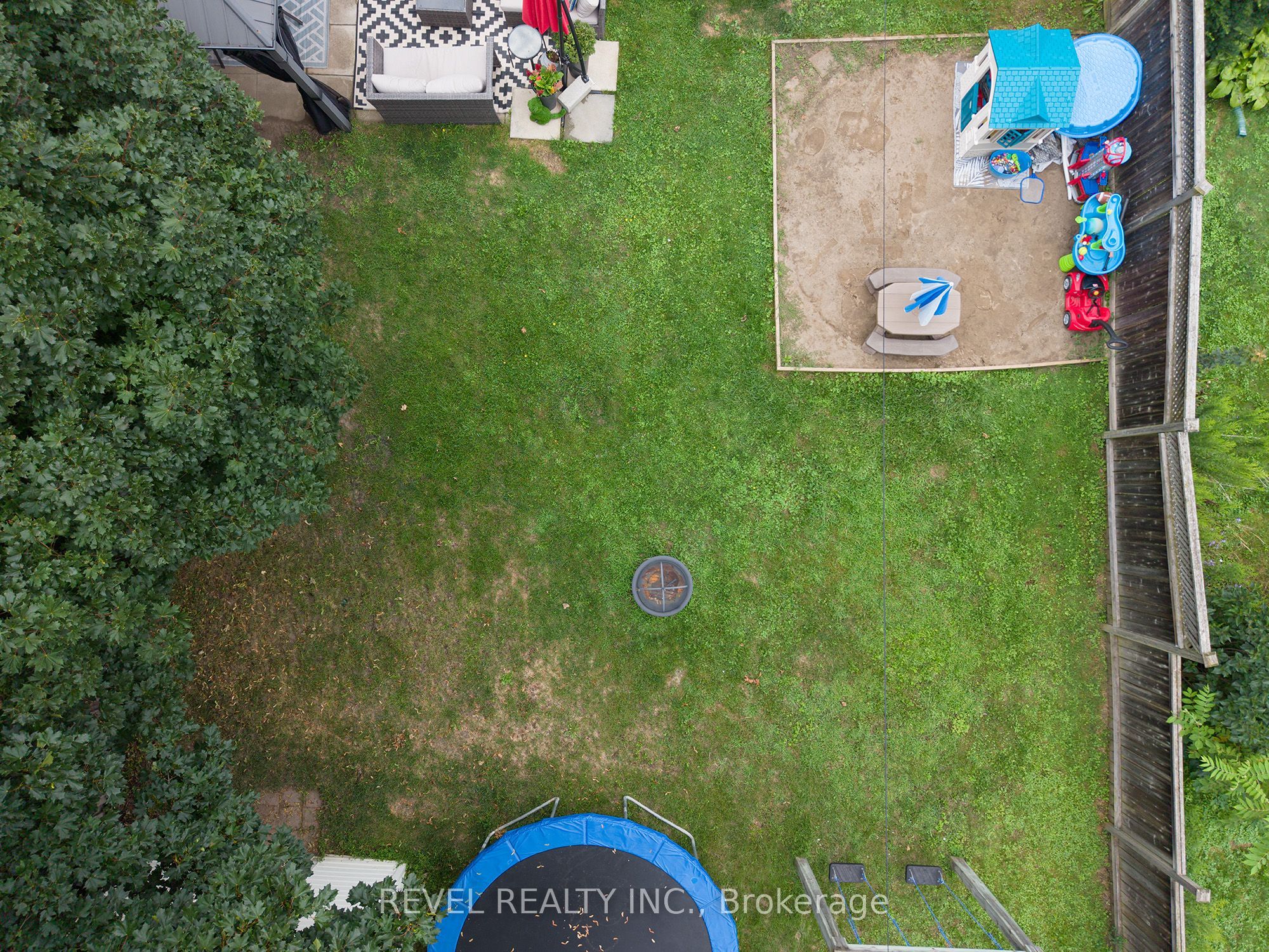 99 Harriett Street Property Photo 28