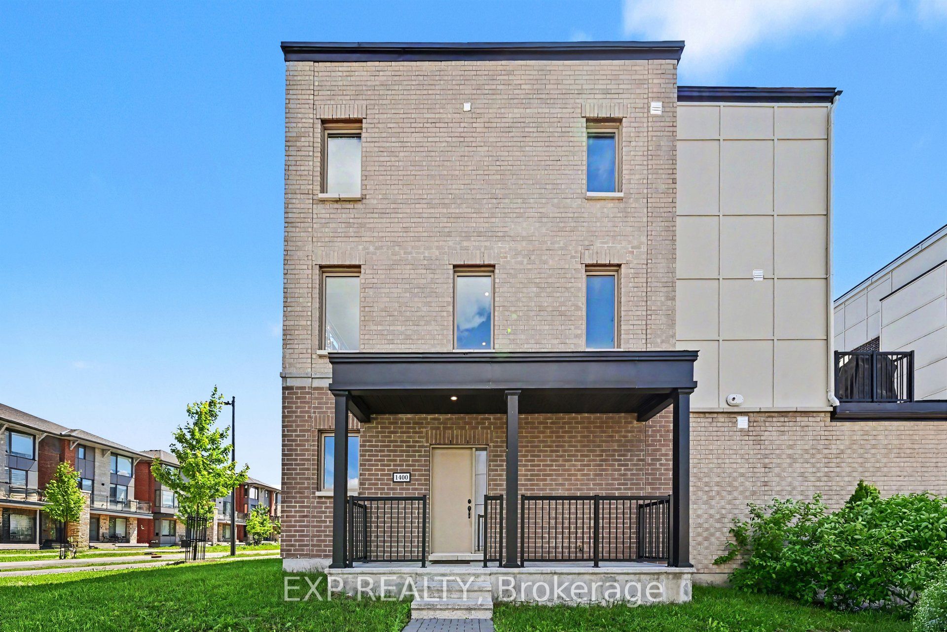 1400 Hemlock Road Property Photo 1