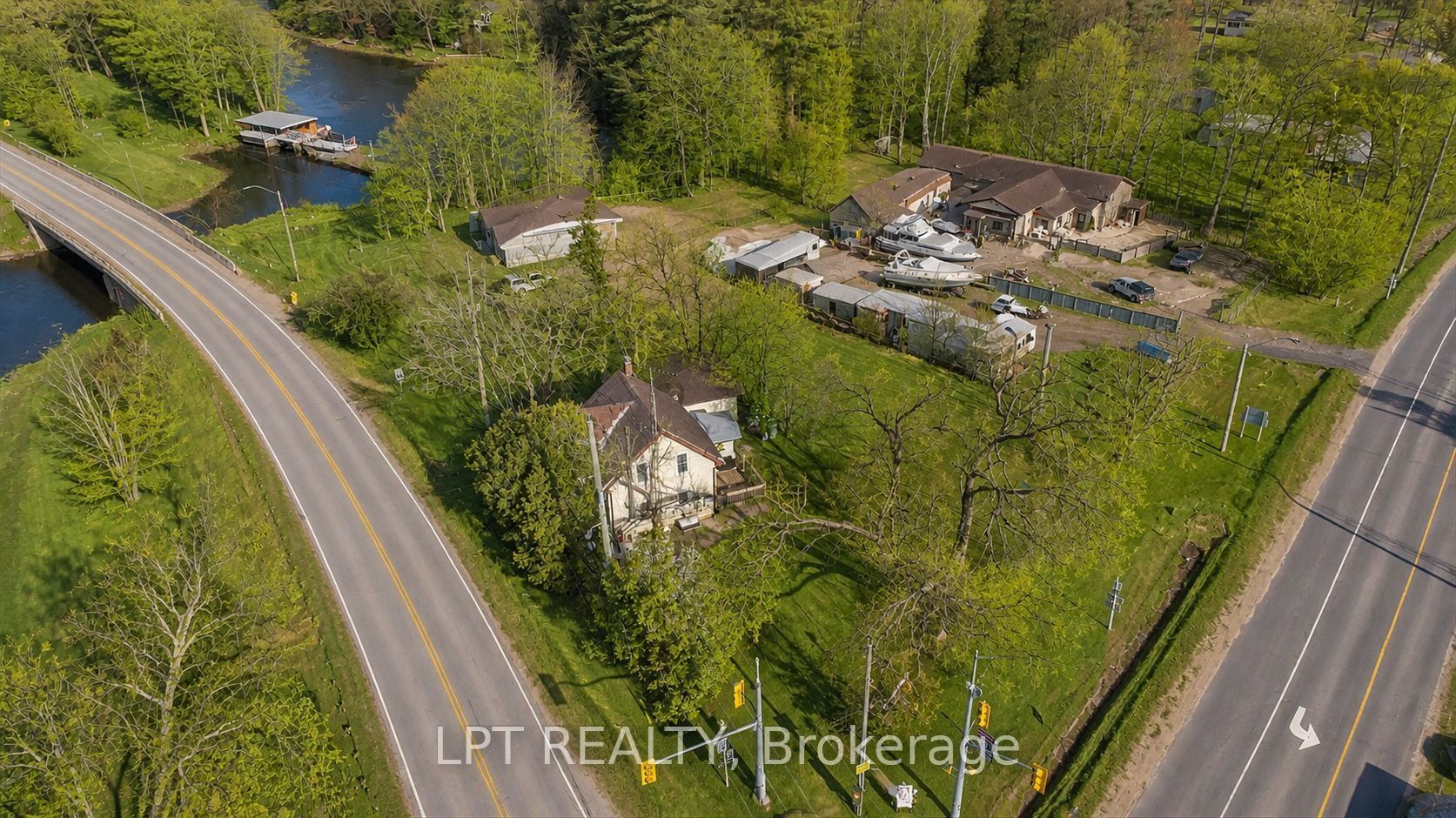 3472 Monck Road Property Photo 11