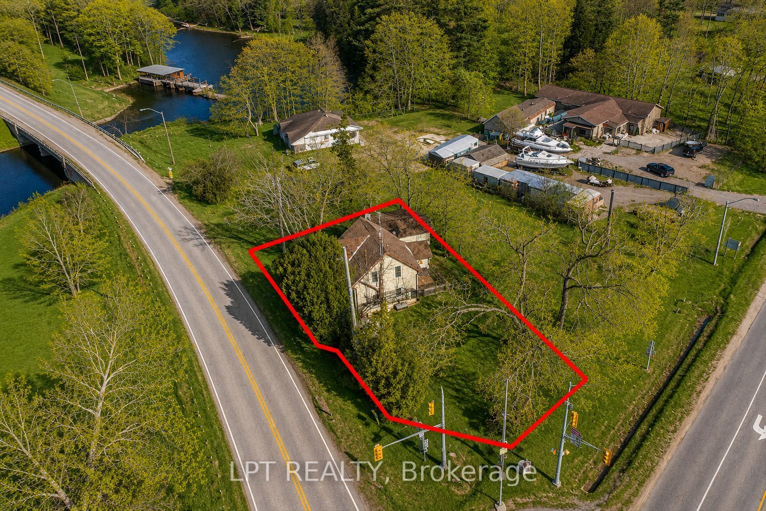 3472 Monck Road Property Photo 12