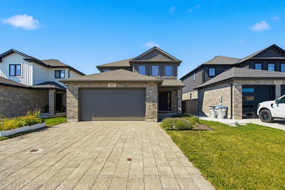 122 Gilmour Drive Property Photo 1