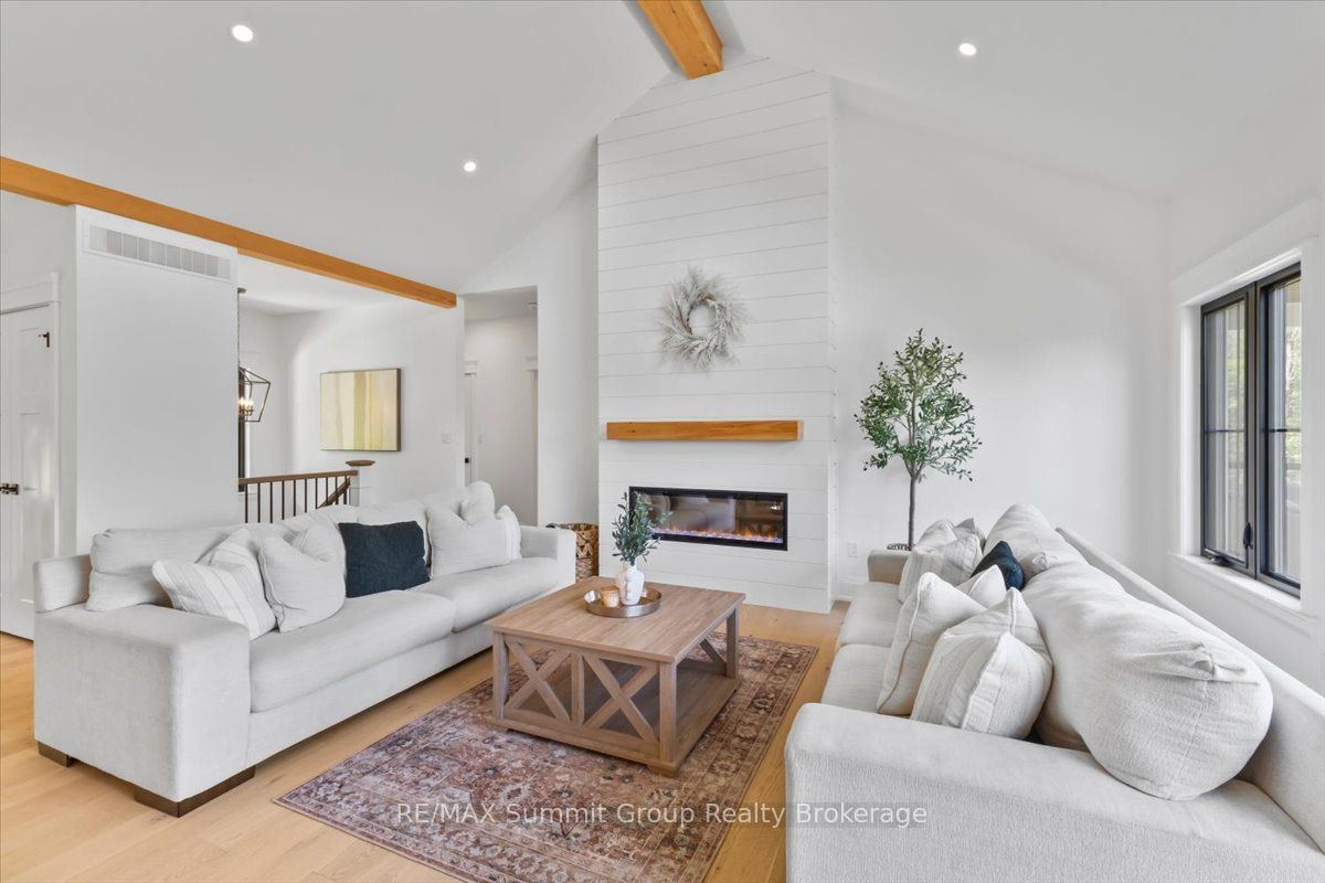 344535 North Line Property Photo 15