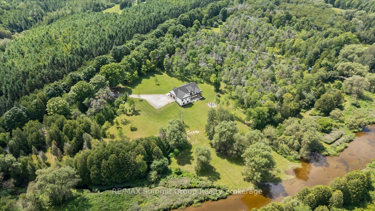 344535 North Line Property Photo 45