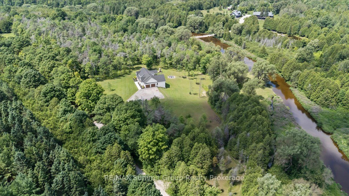 344535 North Line Property Photo 46