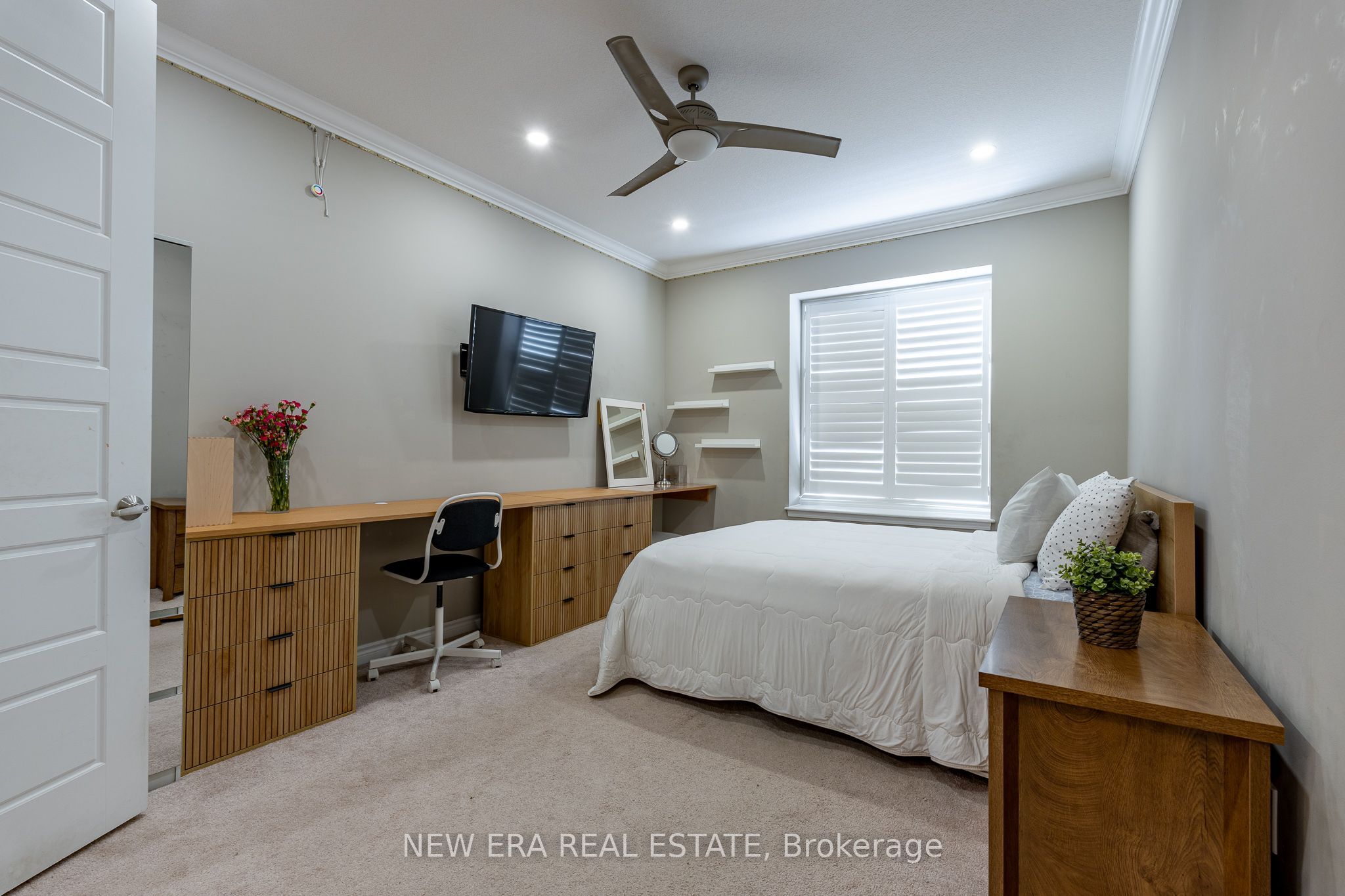 455 Equestrian Way Property Photo 20