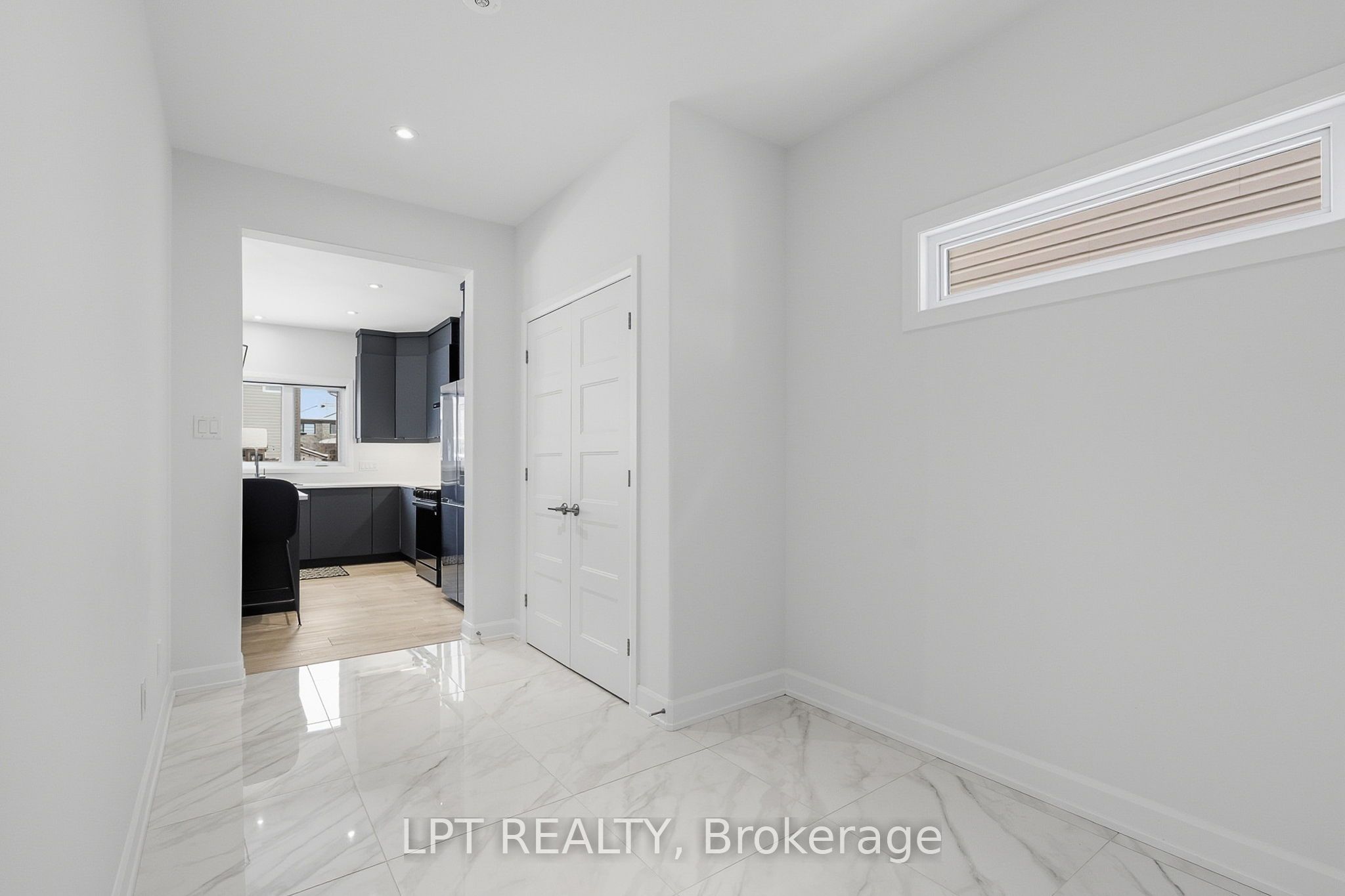 301 Moonlight Drive Property Photo 7