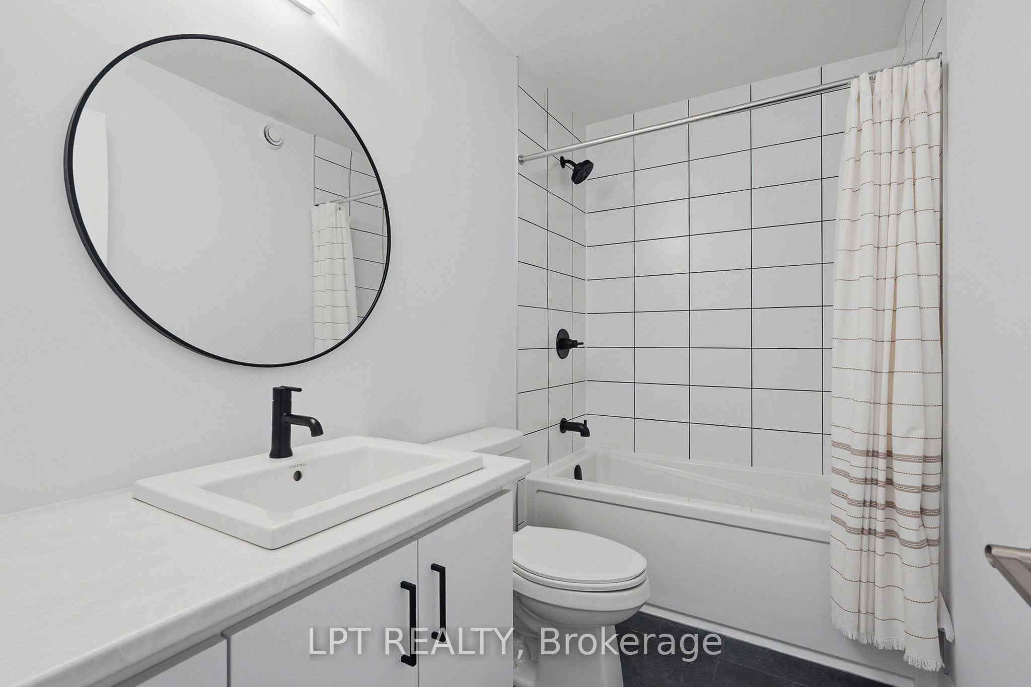 301 Moonlight Drive Property Photo 20