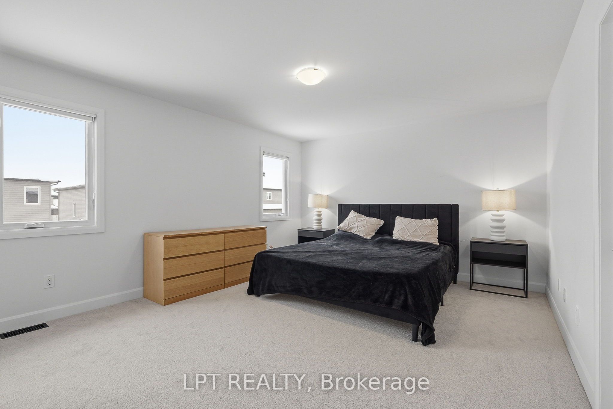 301 Moonlight Drive Property Photo 22