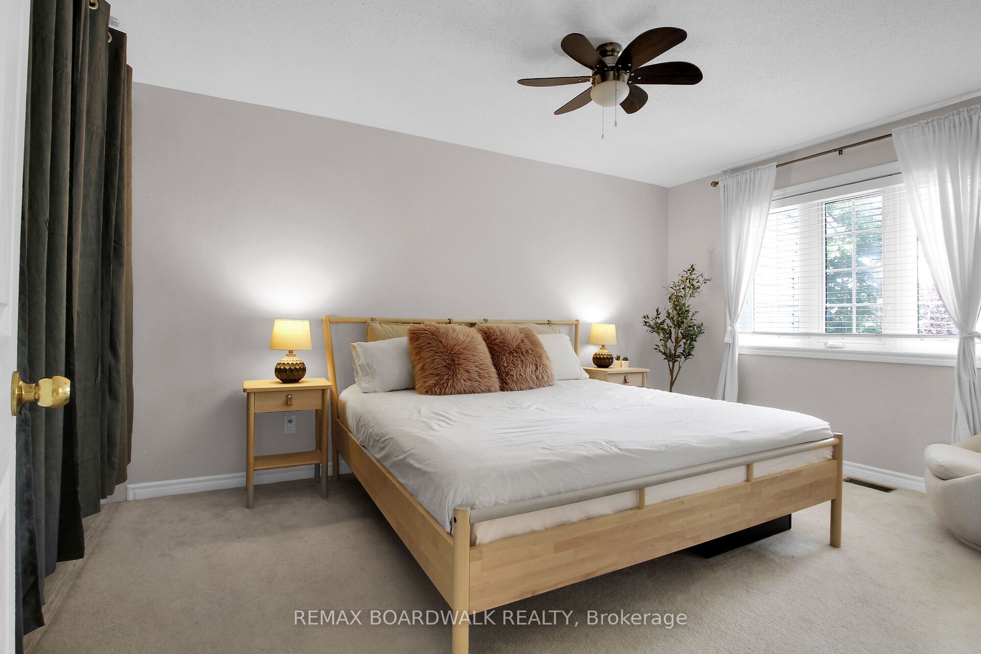 86 Saddlesmith Circle Property Photo 14