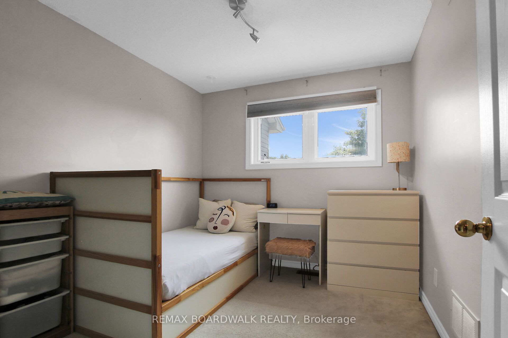 86 Saddlesmith Circle Property Photo 16