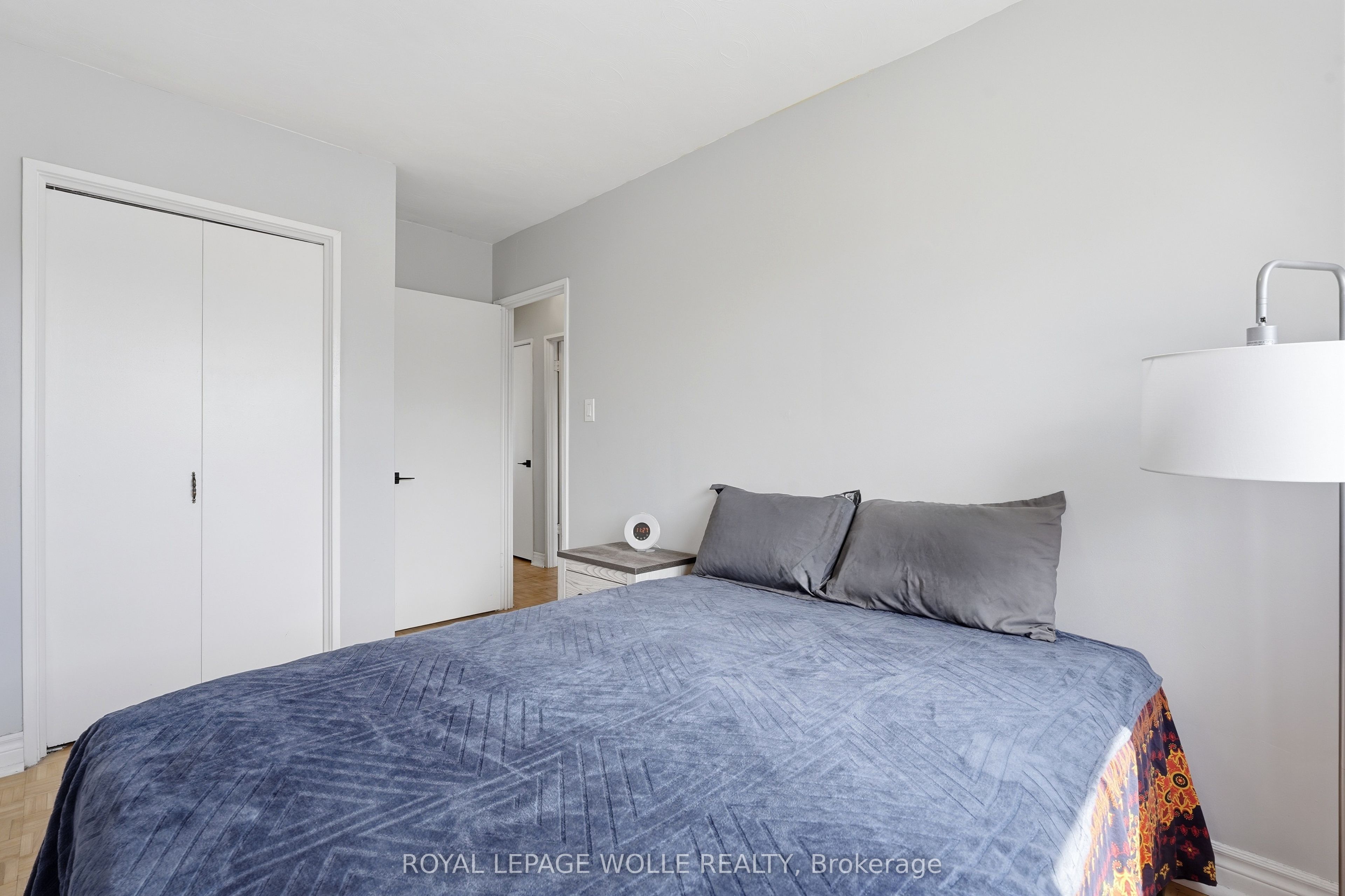 87 St George Street 403 Property Photo 14