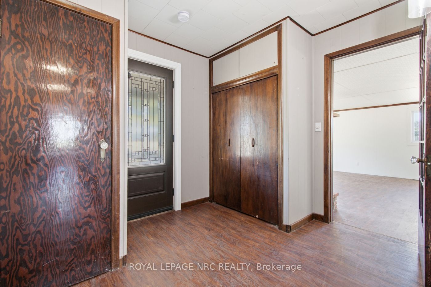 3667 Miller Road Property Photo 4