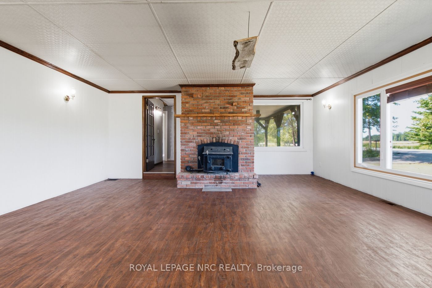 3667 Miller Road Property Photo 8