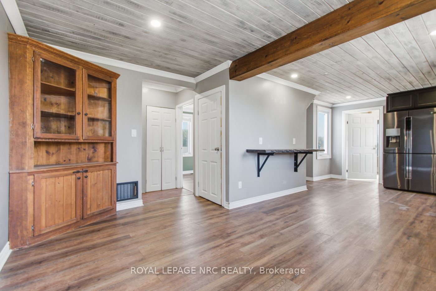 3667 Miller Road Property Photo 9