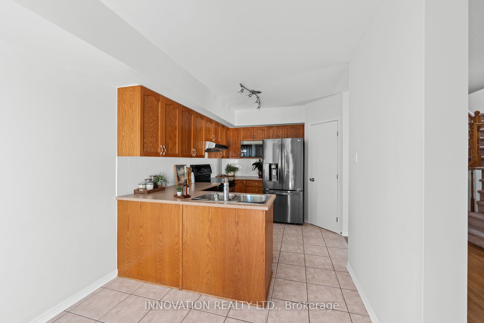 37 Chantilly Gate Property Photo 13