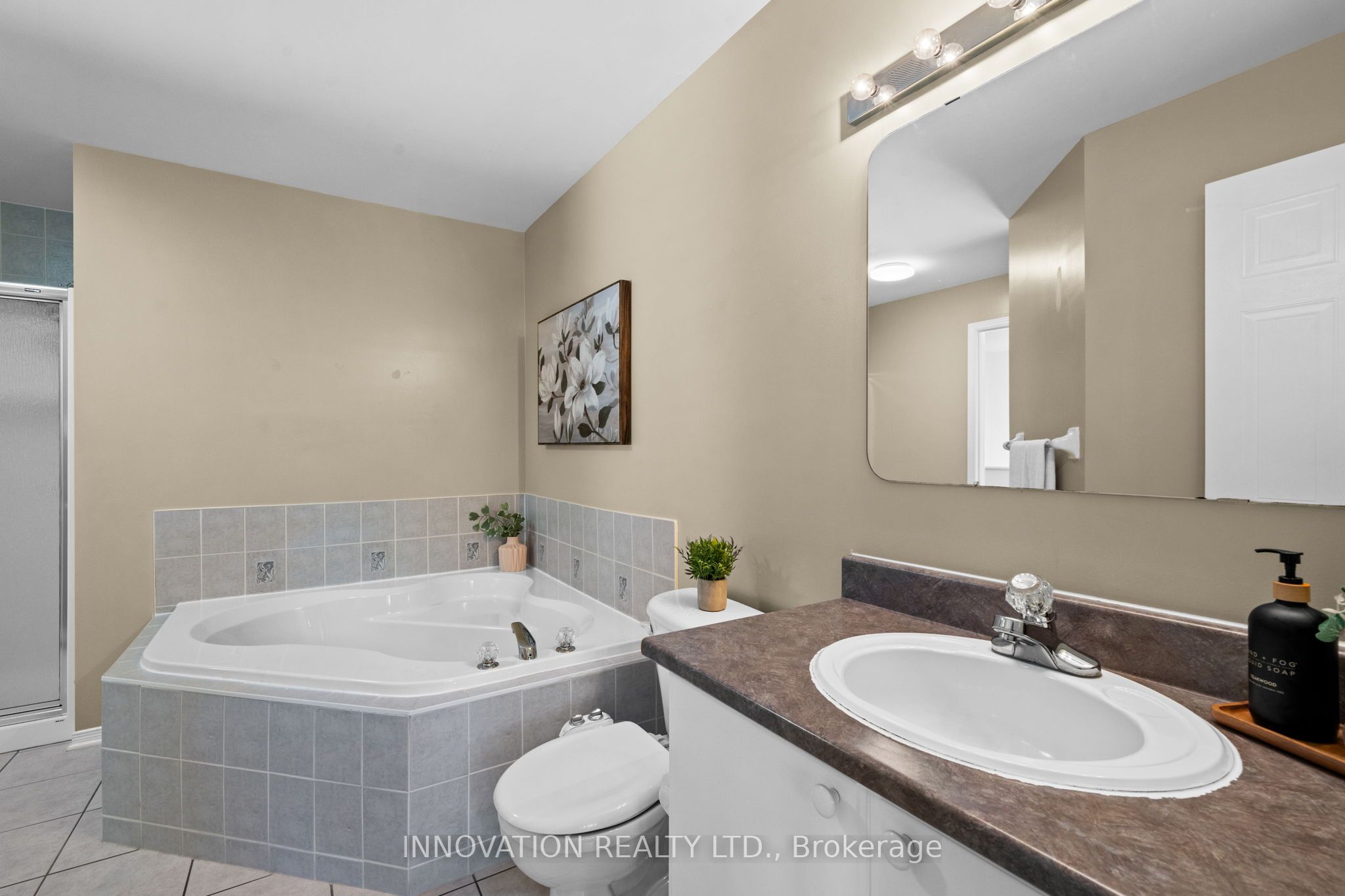 37 Chantilly Gate Property Photo 19