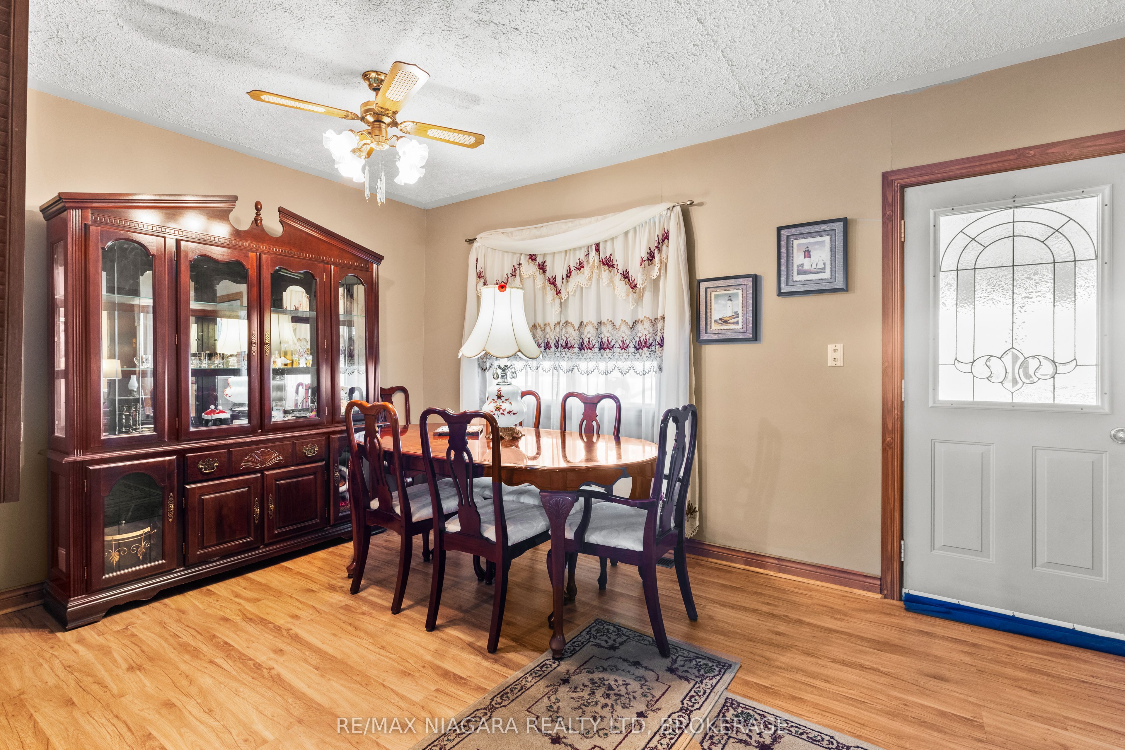 2249 North Shore Drive Property Photo 8