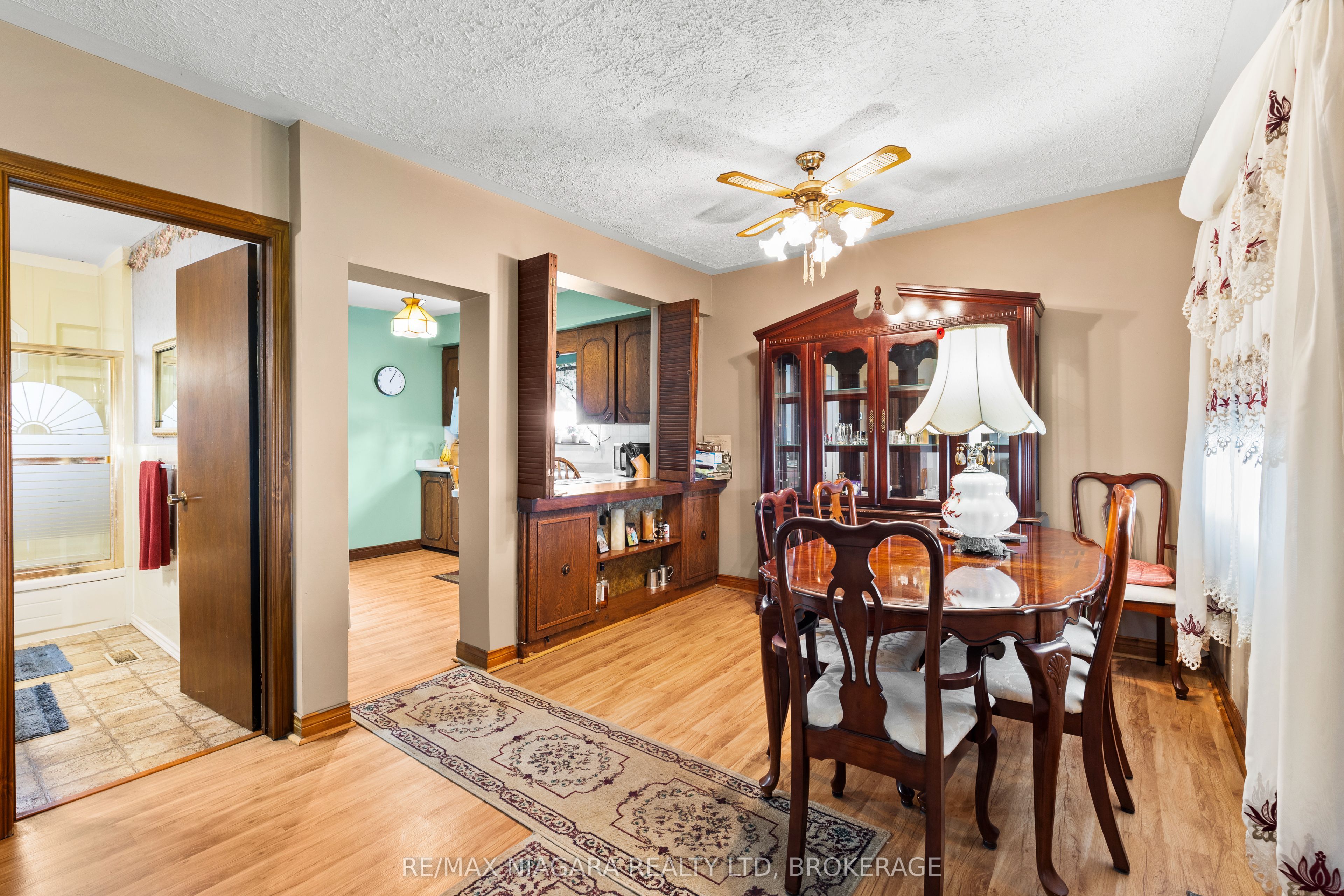 2249 North Shore Drive Property Photo 9