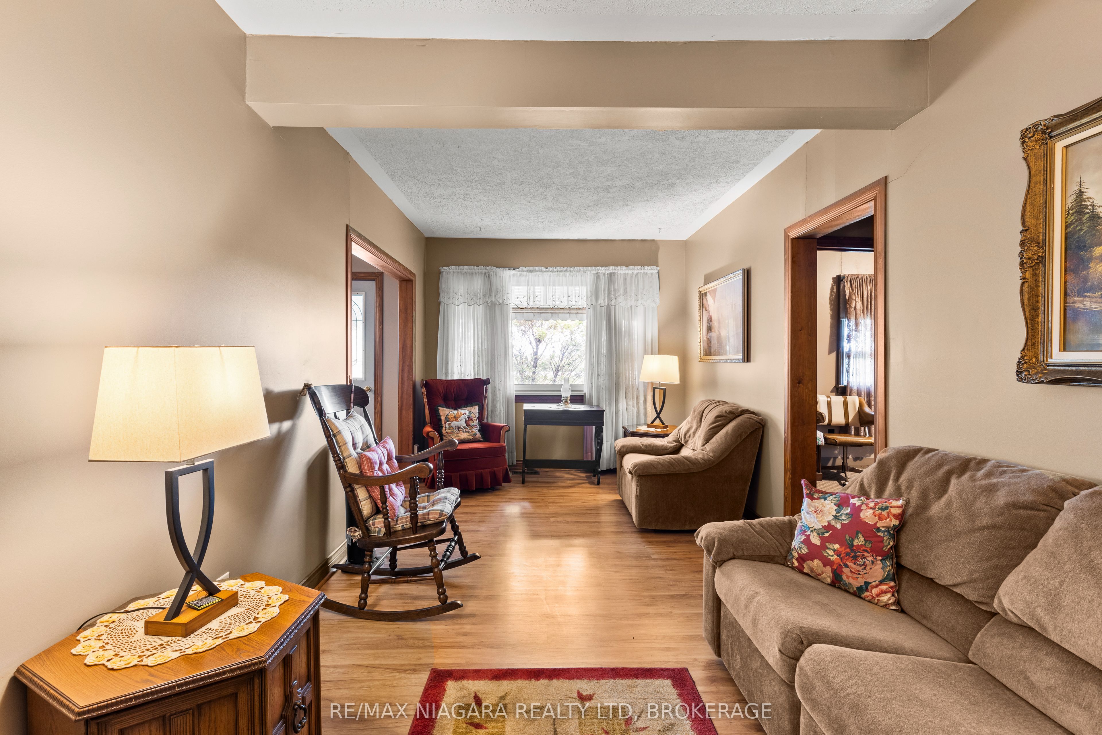 2249 North Shore Drive Property Photo 10