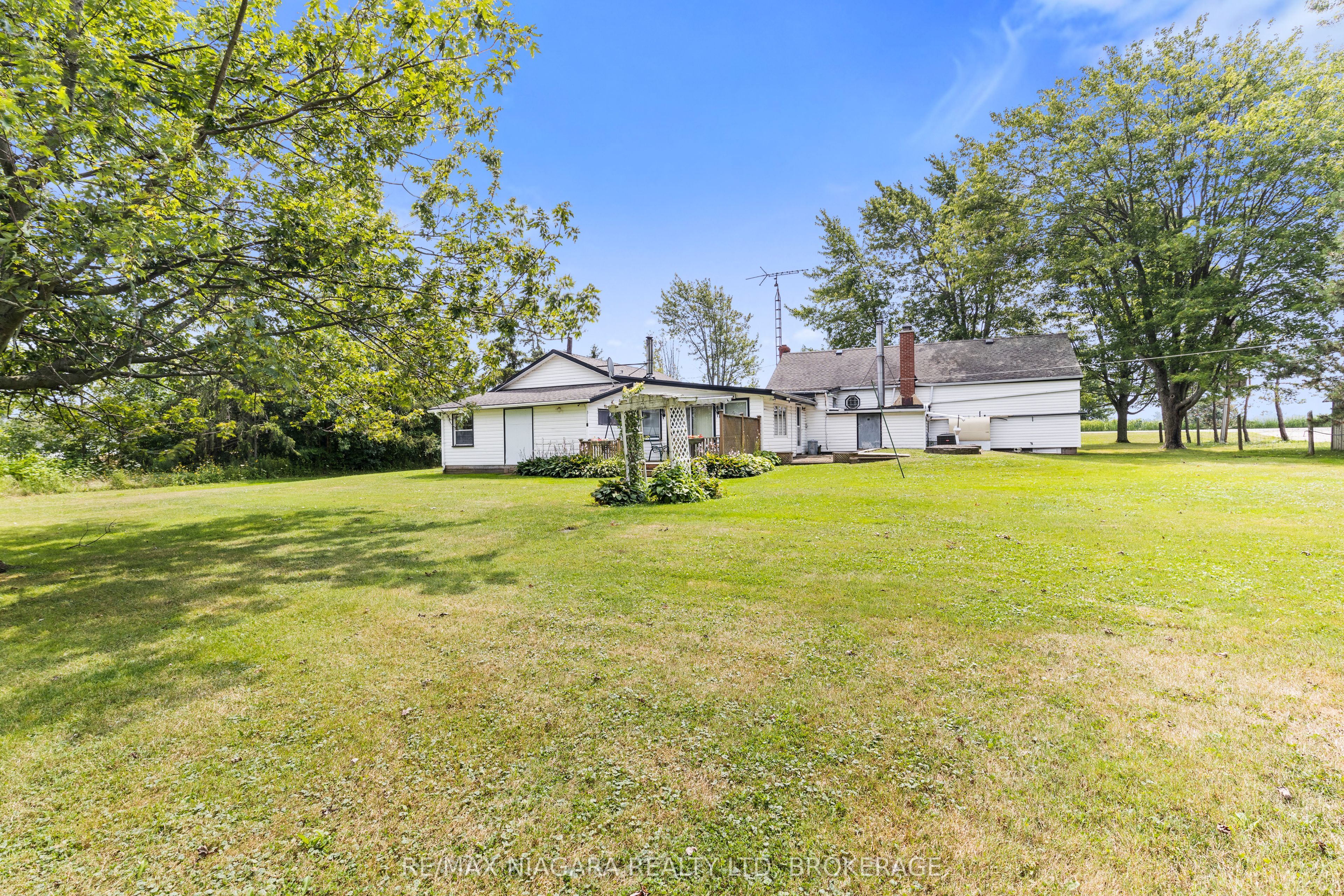 2249 North Shore Drive Property Photo 28