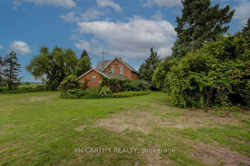 116239 2nd Line S Property Photo 8
