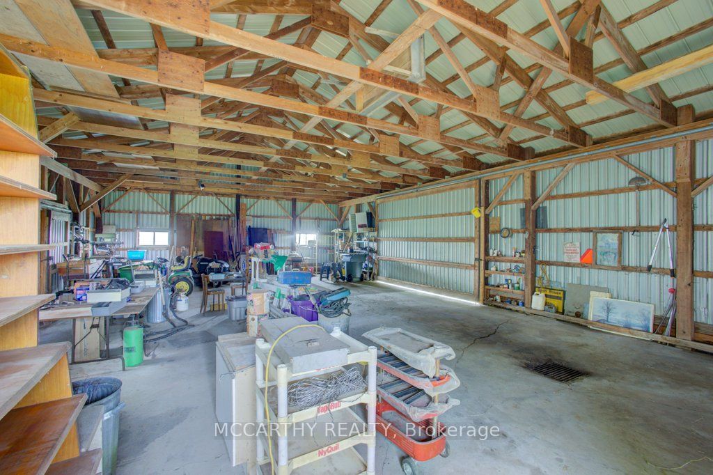 116239 2nd Line S Property Photo 40