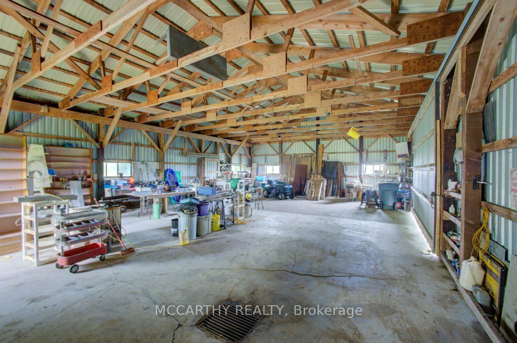 116239 2nd Line S Property Photo 41