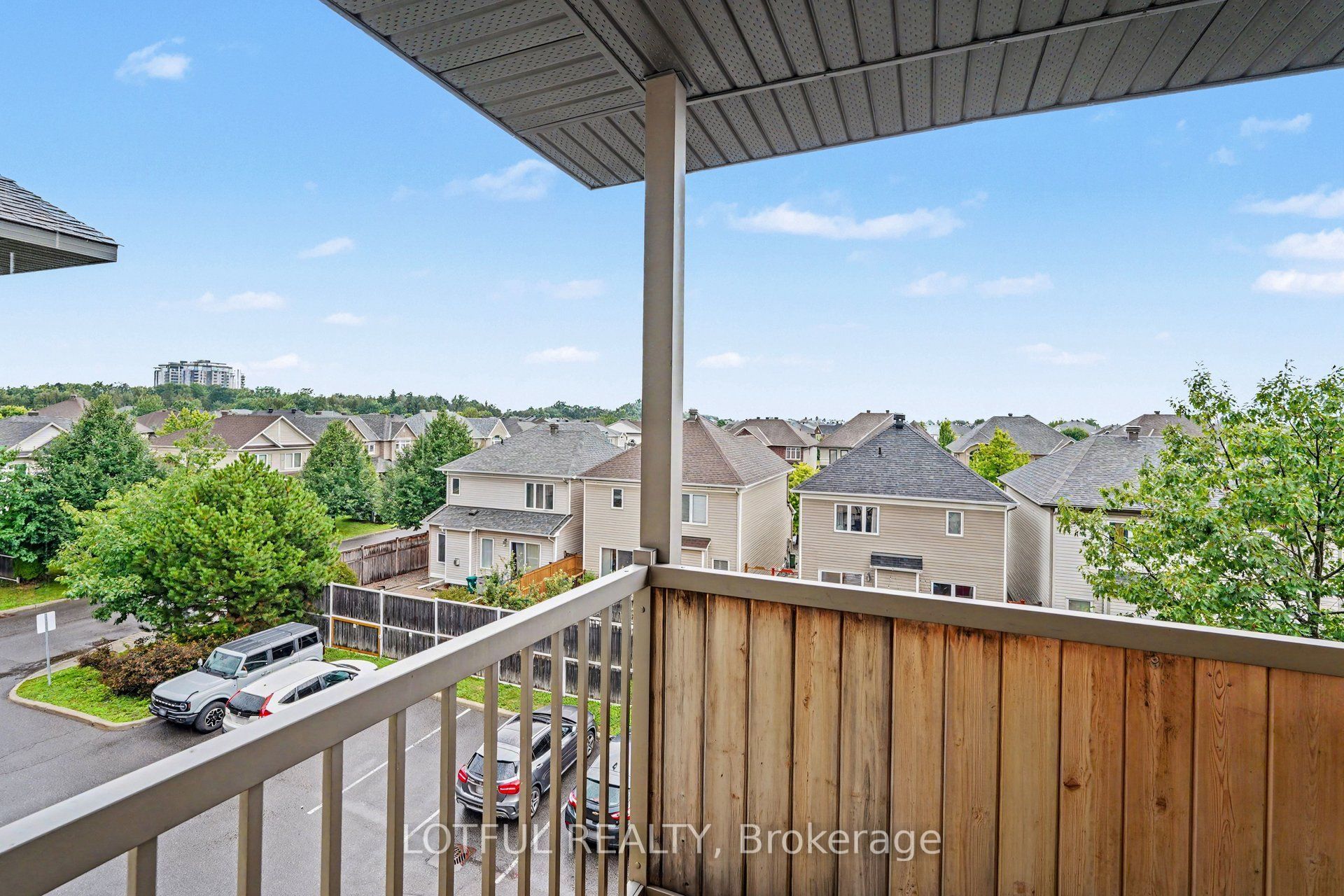 585 Chapman Mills Drive 20 Property Photo 15