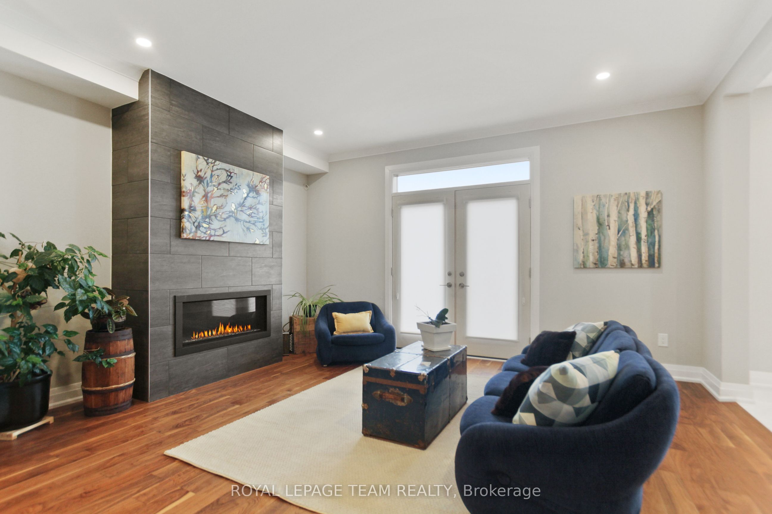 119 Discovery Street Property Photo 8