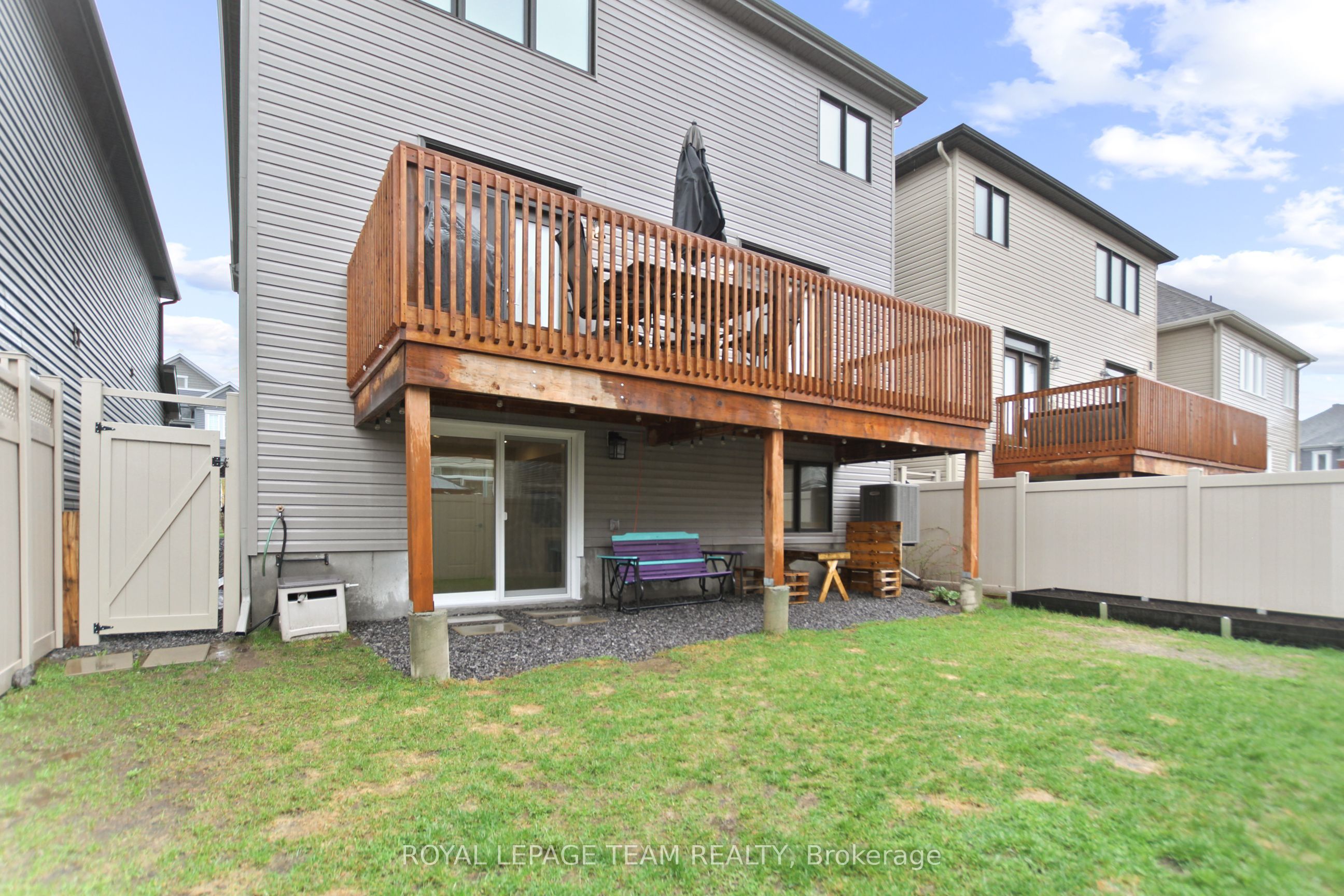 119 Discovery Street Property Photo 31