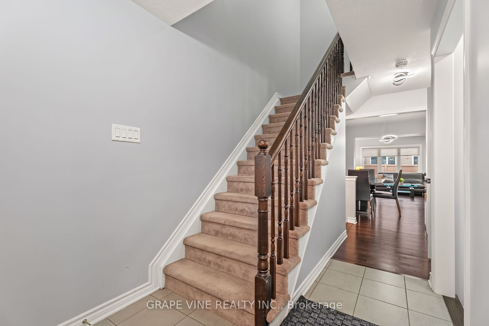 3566 River Run Avenue Property Photo 19