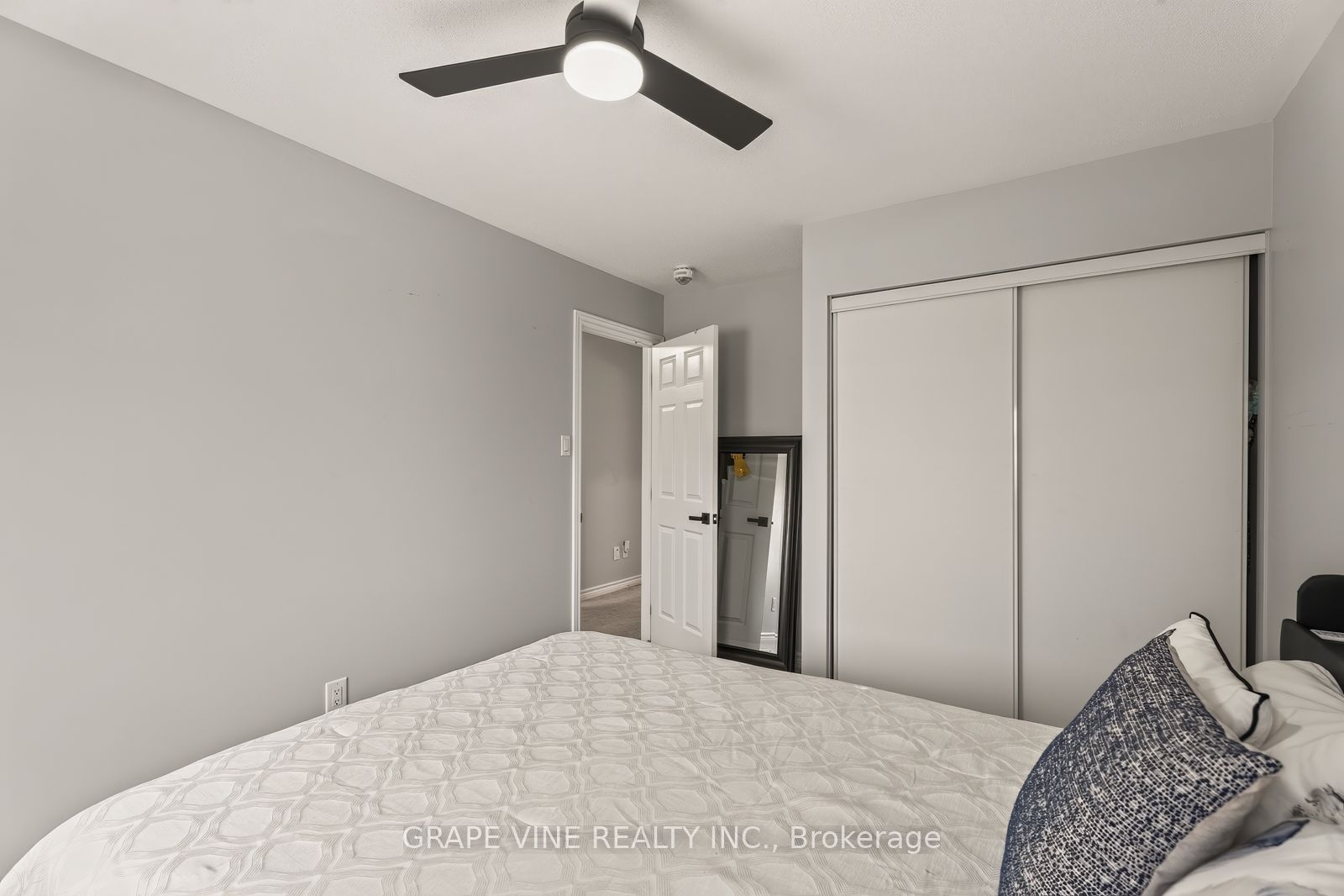 3566 River Run Avenue Property Photo 24
