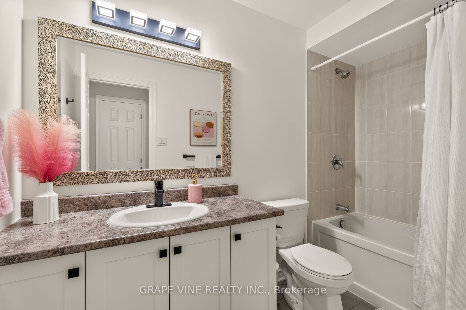 3566 River Run Avenue Property Photo 25